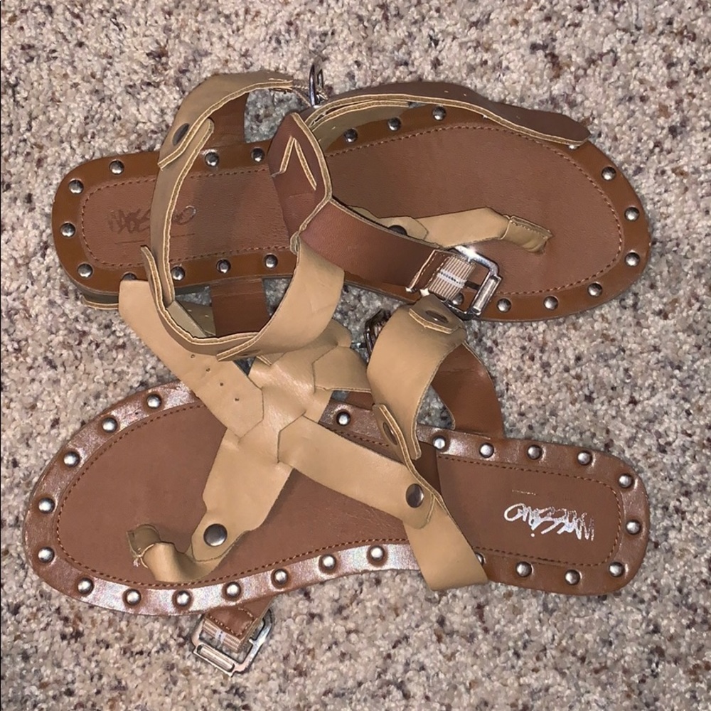 Strappy sandals